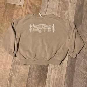 Rylee + Cru Relaxed Sweatshirt 'Camper' graphic 6/7y mineral tan wash color